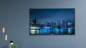 Best 32 Inch Smart TV Under Rs 8000 on Amazon & Flipkart