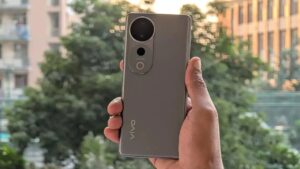 Vivo T3 Ultra Review: What Makes This Slim Phone Stand Out?