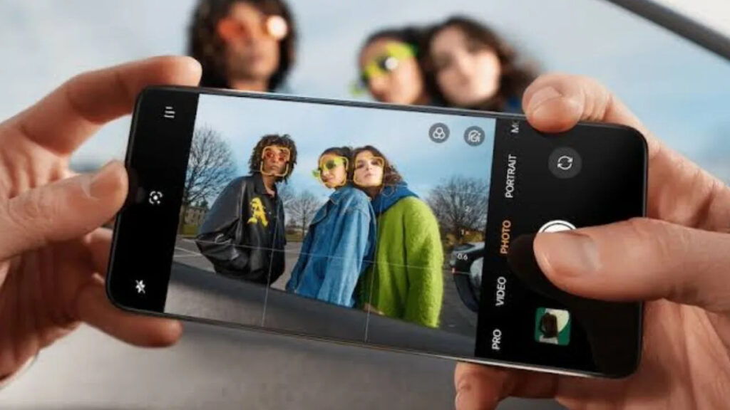 Top 50 MP Selfie Camera Phones on Offer: Big Discounts on Vivo V27 Pro & V29