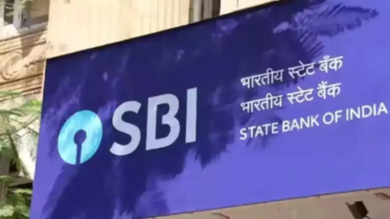 SBI gives a major
