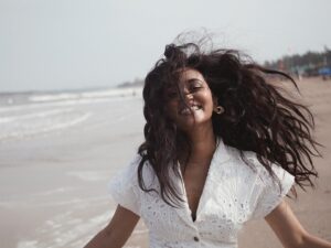 Saanvikaa Glamorous Photos- ‘Panchayat’ Fame Rinki Hottest Photos Trend on internet