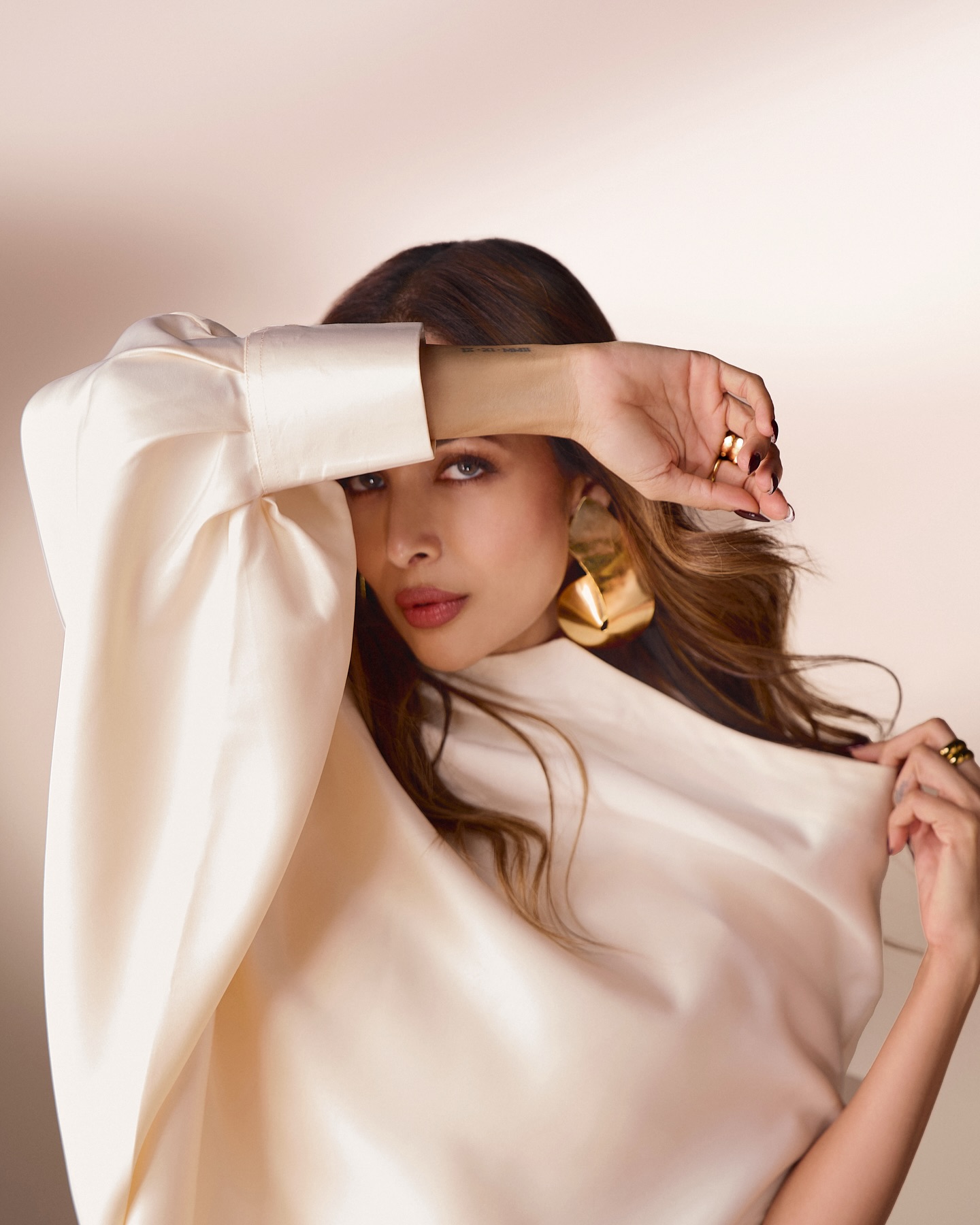 Malaika Arora Share Her Glamorous...