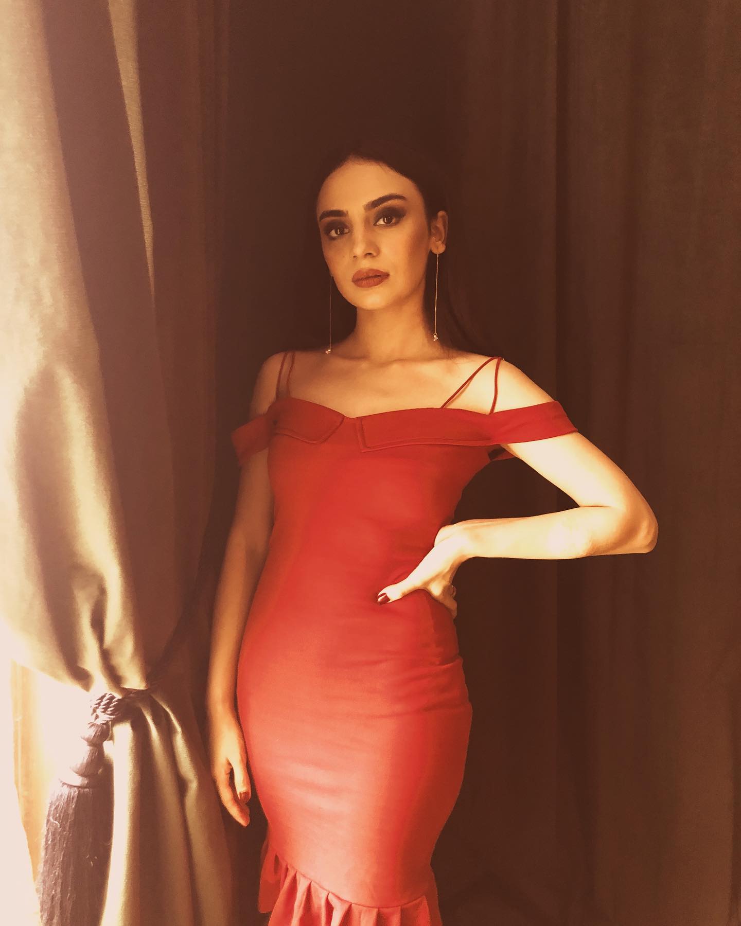 Pakistani Star Mehar Bano Check...