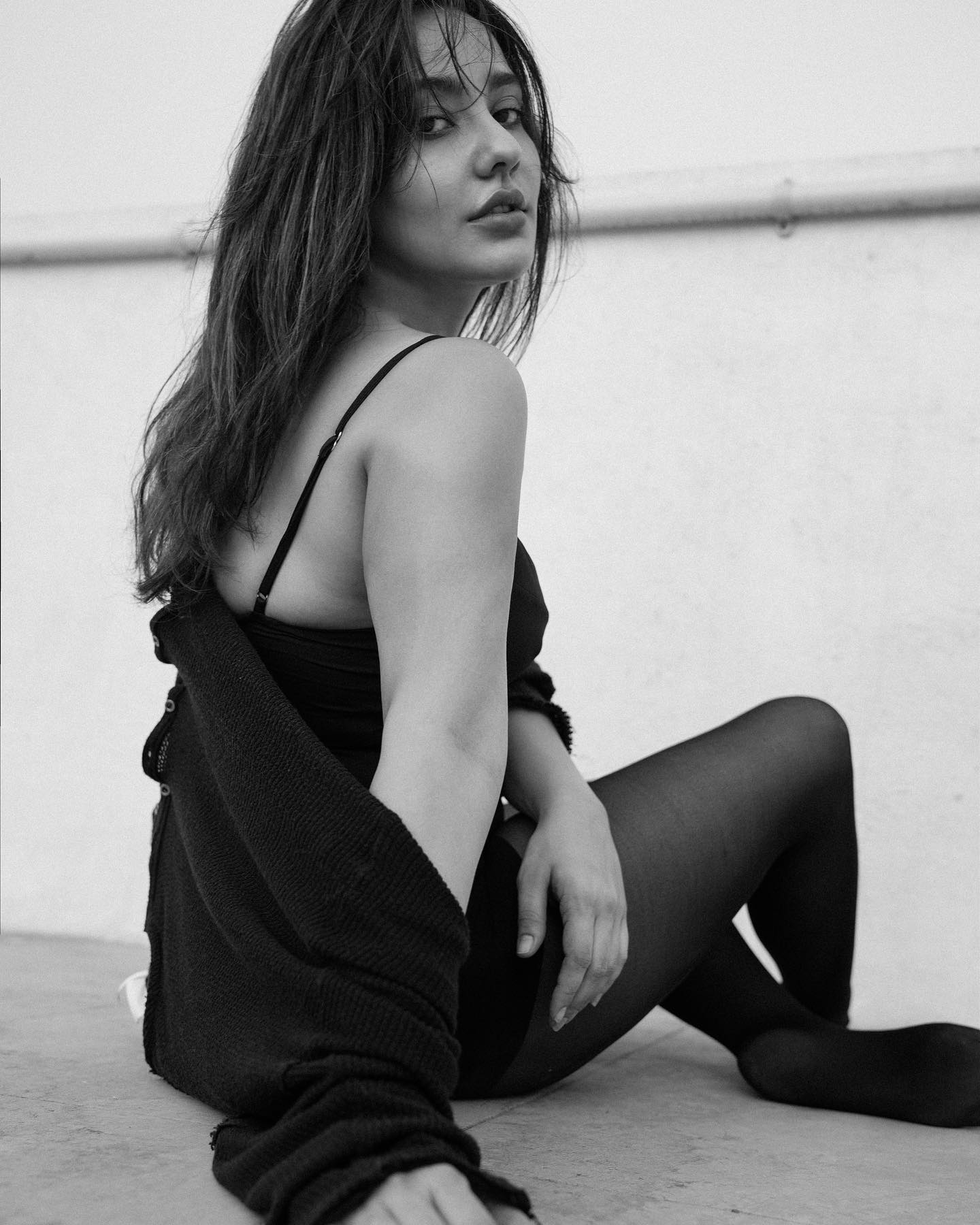 Neha Sharma Photos –