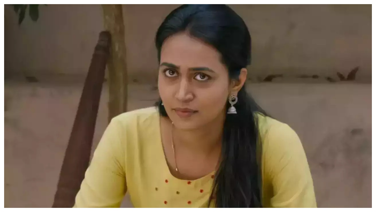 Panchayat 4 – Rinki &...