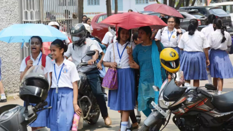 Haryana School : हरियाणा में बढ़ती गर्मी को देख जारी हुए नए नियम! टीचर्स और विद्यार्थियों को करना होगा पालन