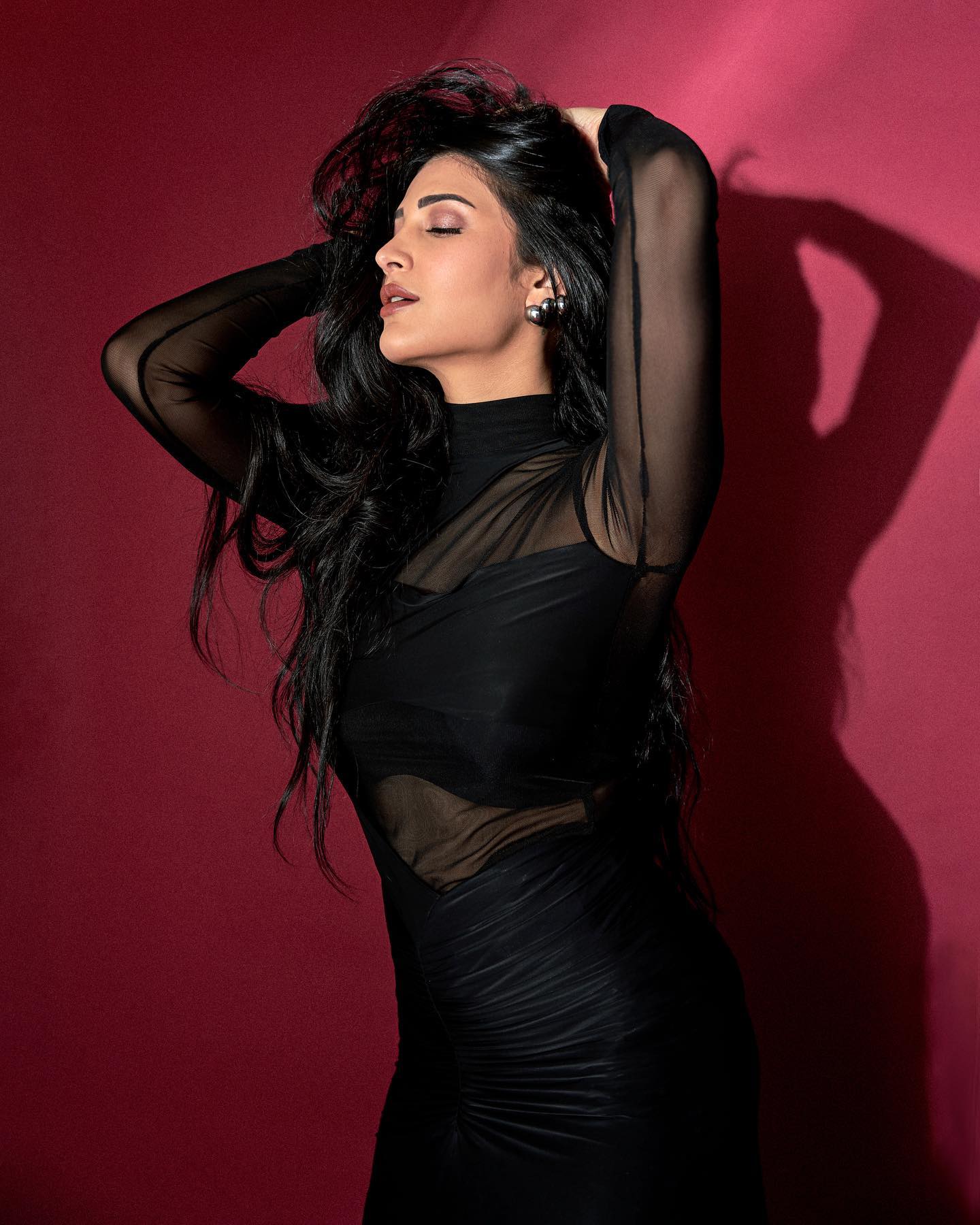 Shrutzhaasan 1700547564 3240750311740412434 490297128