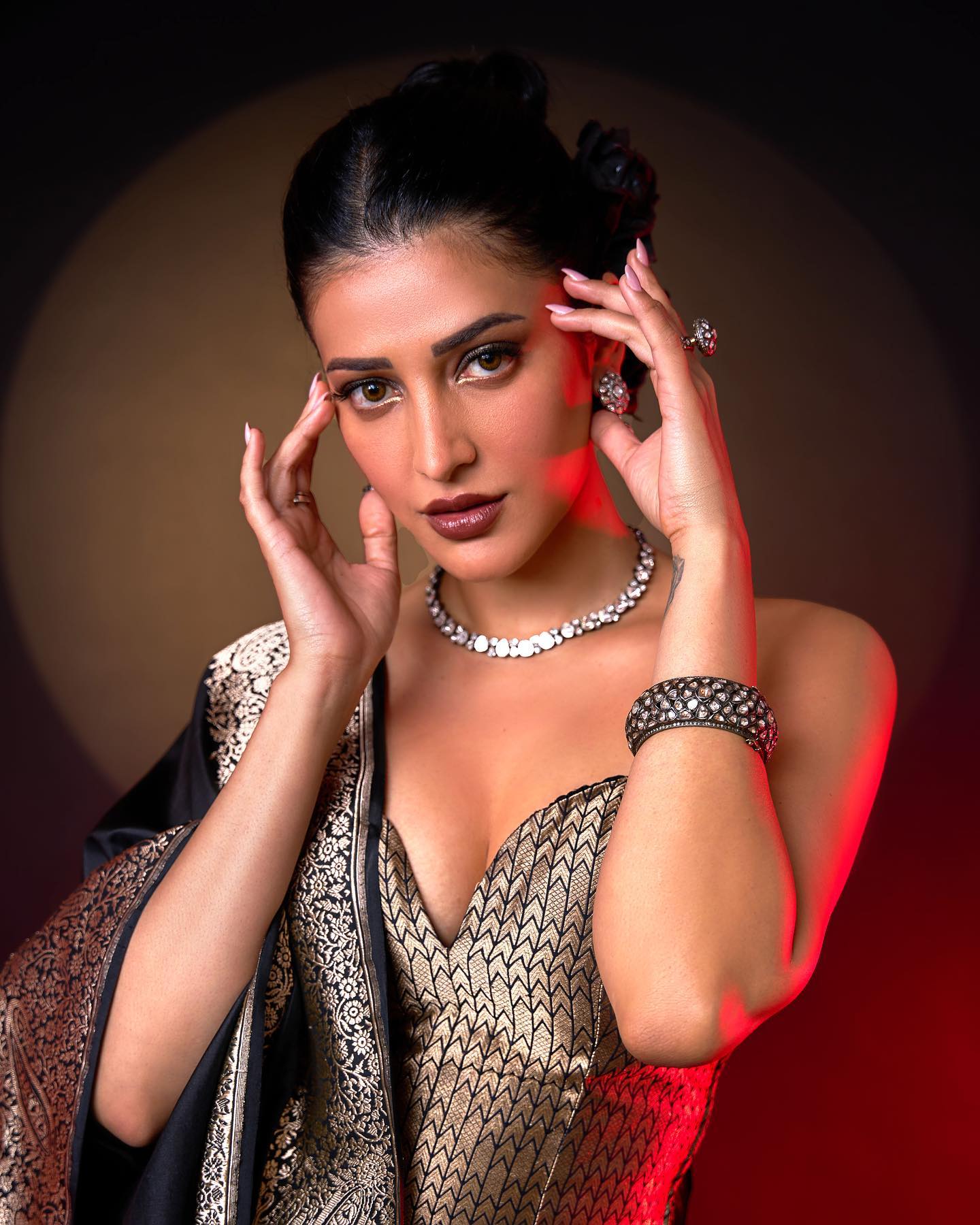 Shrutzhaasan 1705222672 3279967964514054918 490297128