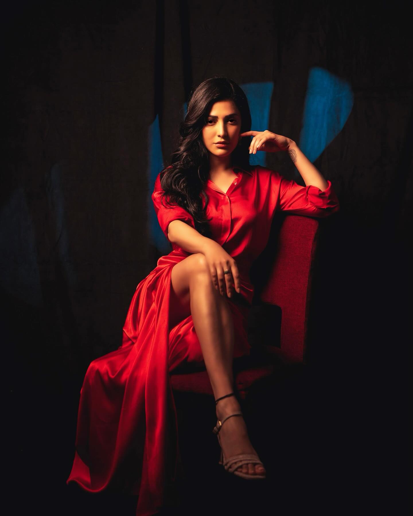 Shrutzhaasan 1743956276 3604888985627097521 490297128