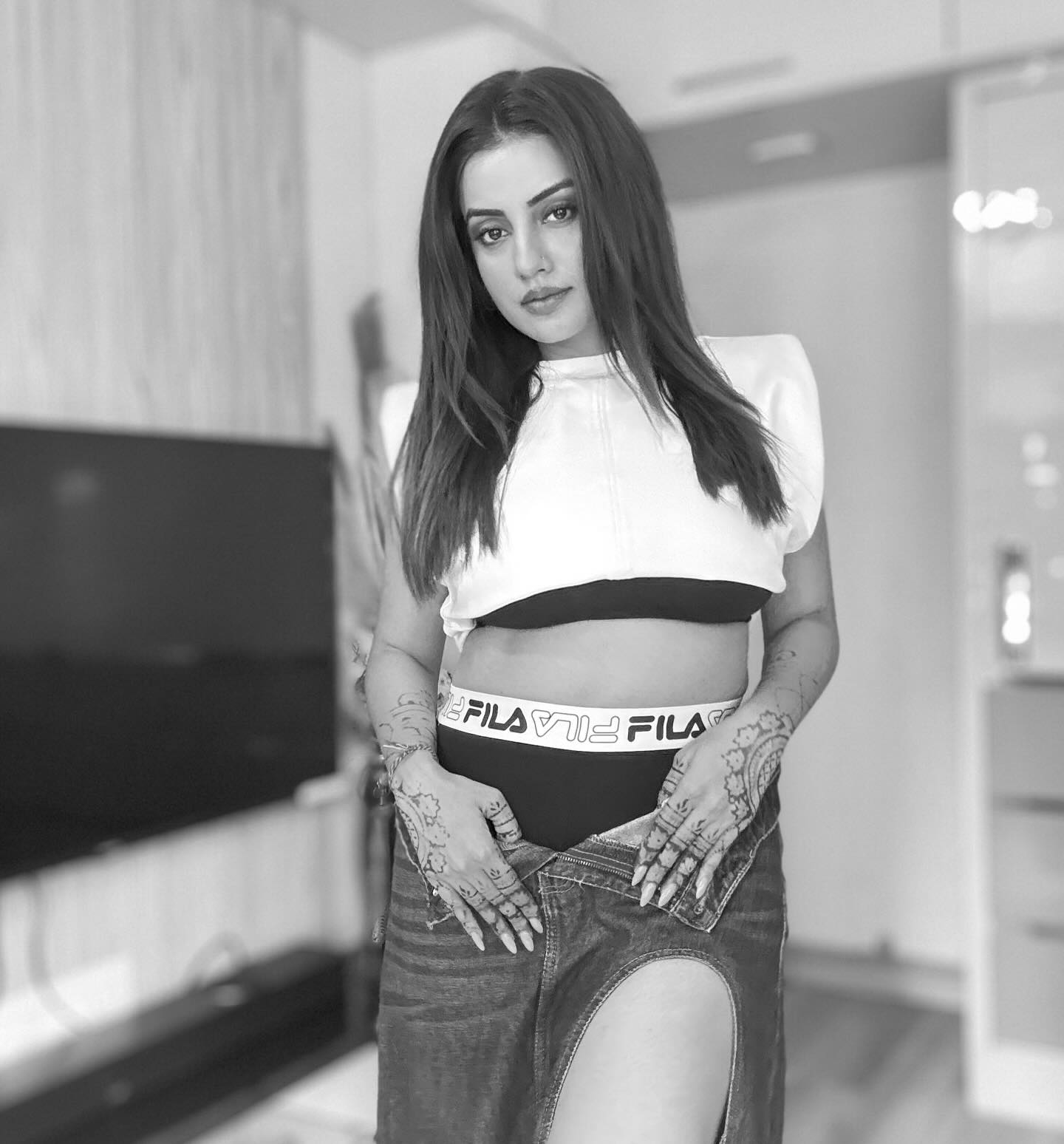 Akshara Singh Viral ‘Lady Boss’...