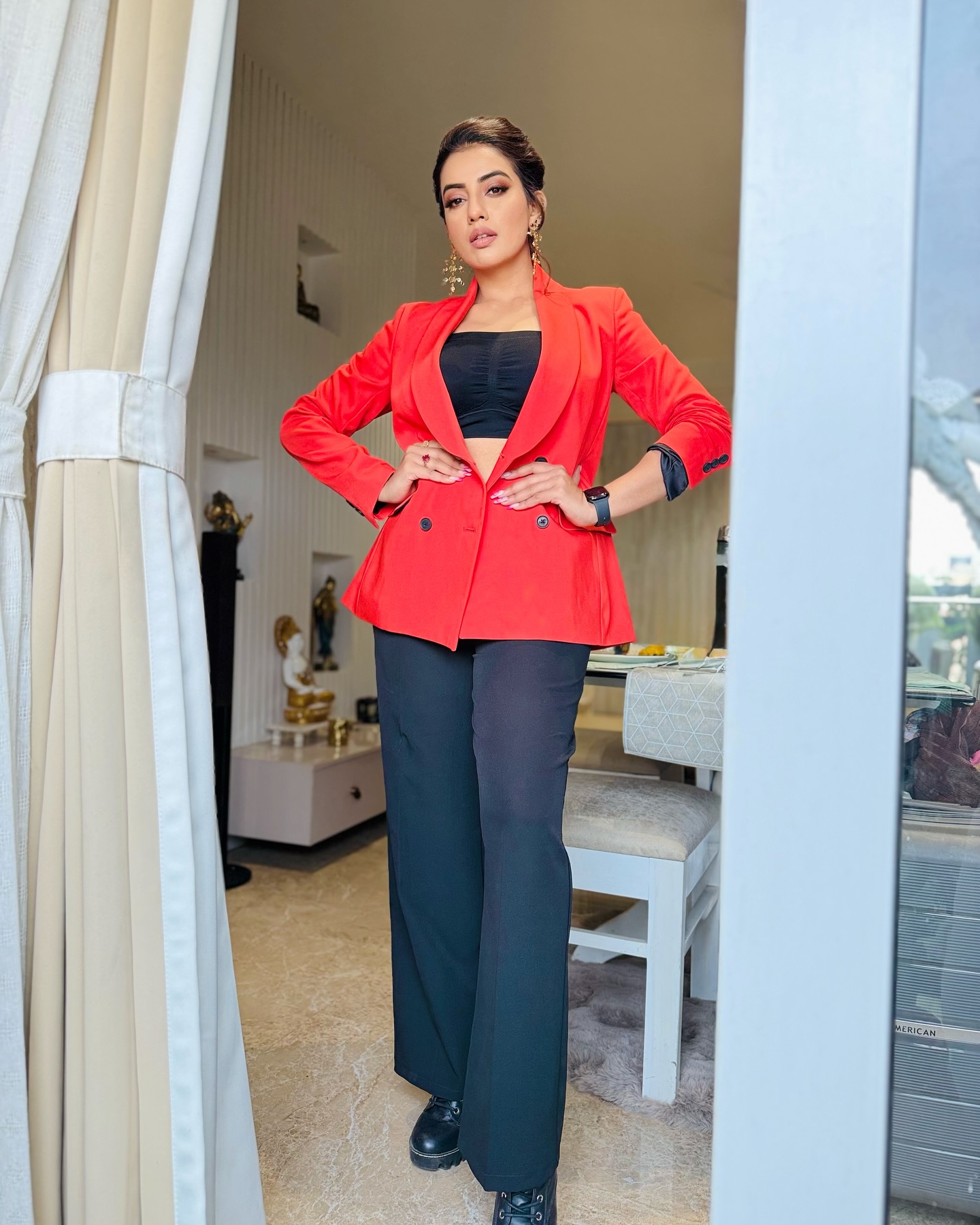 Akshara Singh Viral ‘Lady Boss’...