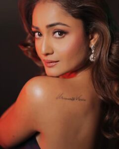 Tridha Choudhury Glamorous & Hot Pics Trend on social Media, Check Out