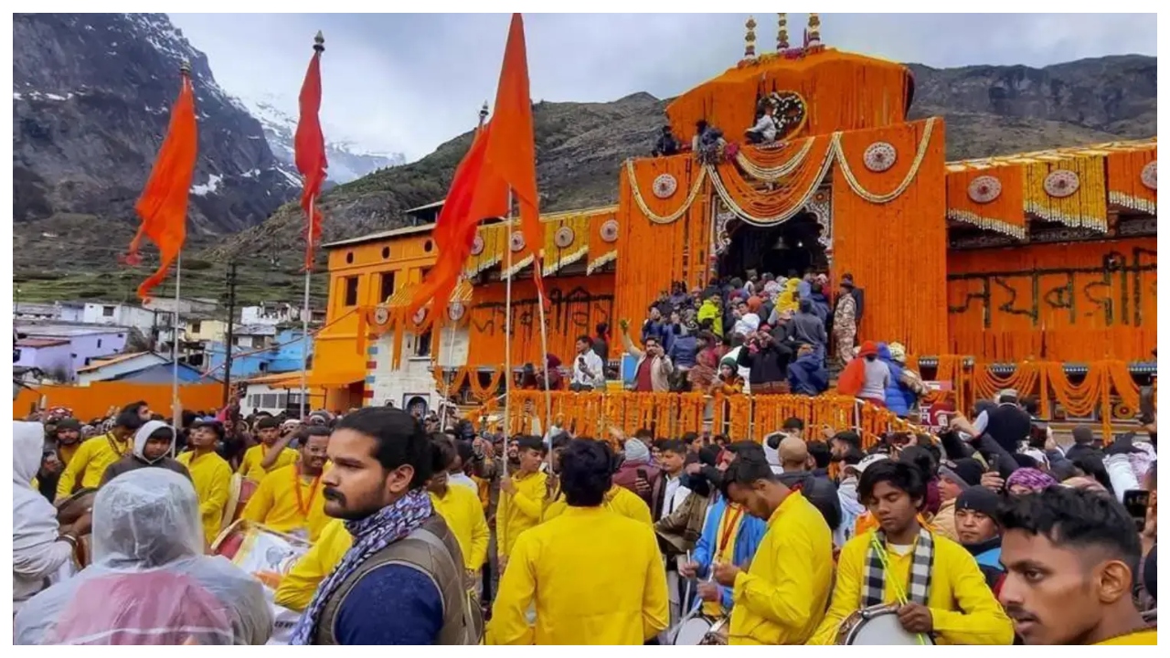Chardham Yatra Disrupted: Kedarnath Heli...