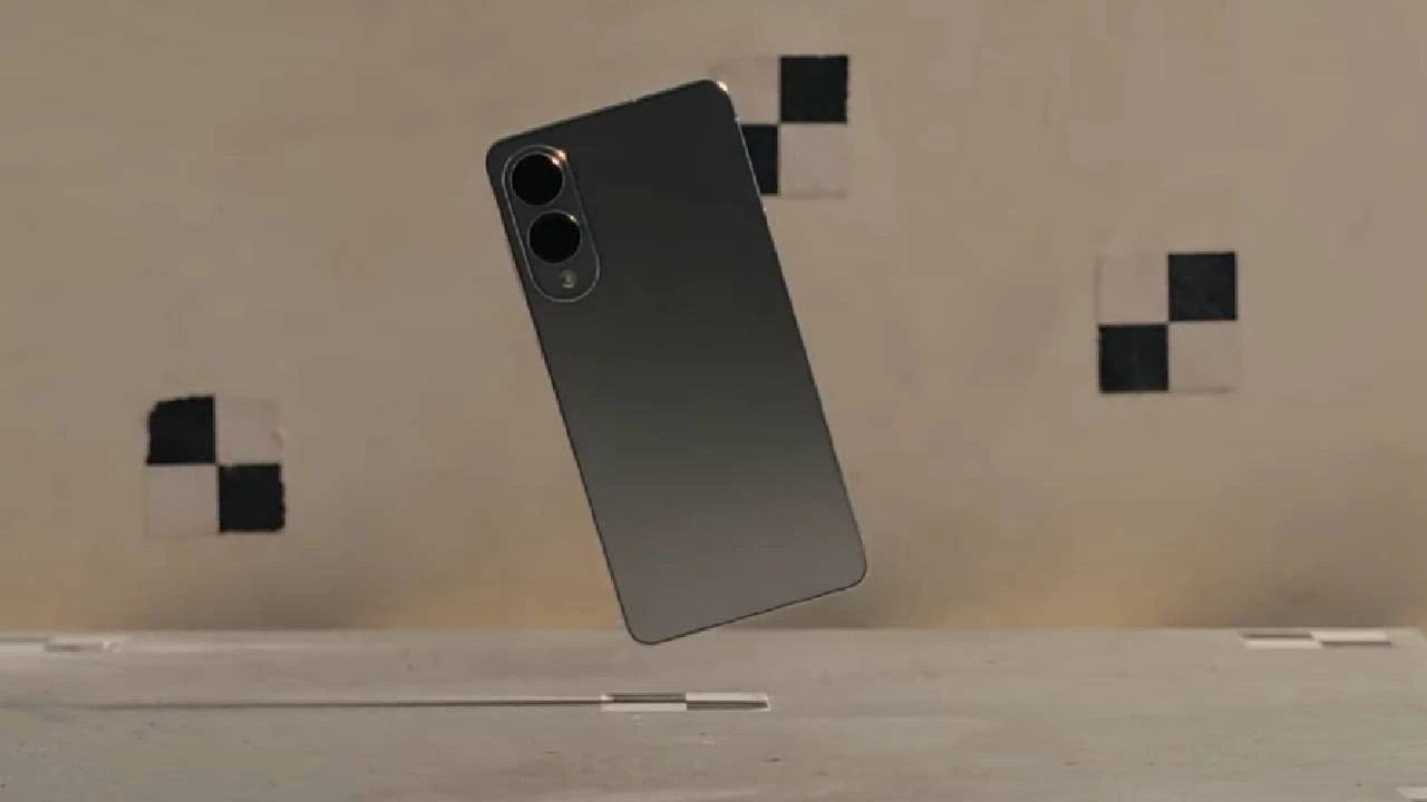 Galaxy S26 Edge could replace...