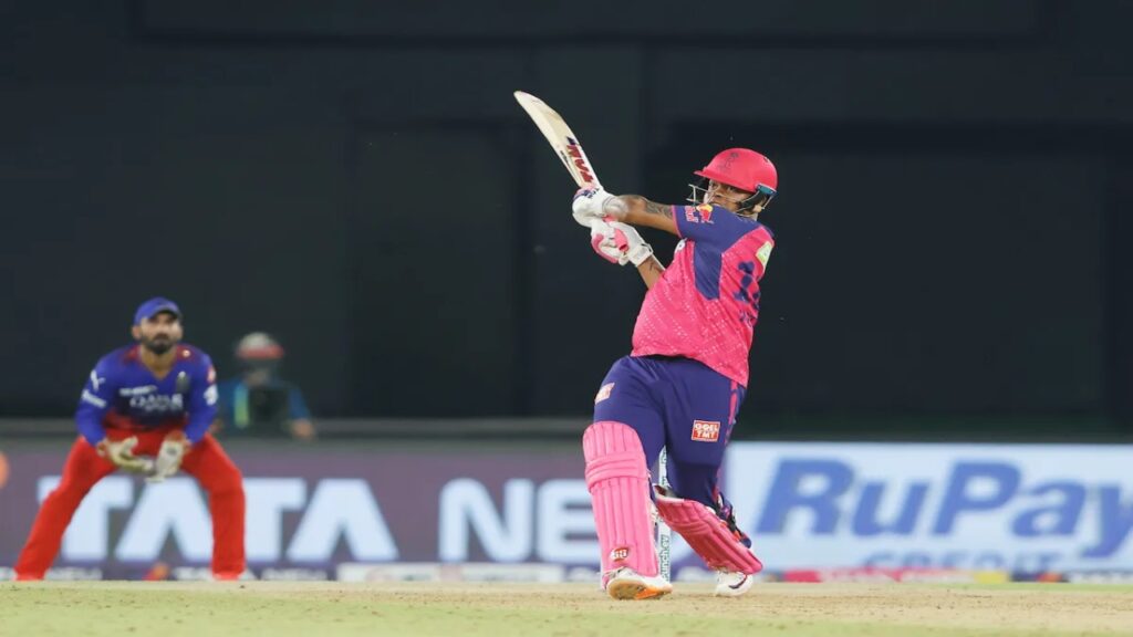 IPL 2025: CSK के बाद अब राजस्थान रॉयल्स की भी छुट्टी, ये खिलाड़ी बना फ्लॉप शो का सबसे बड़ा विलेन