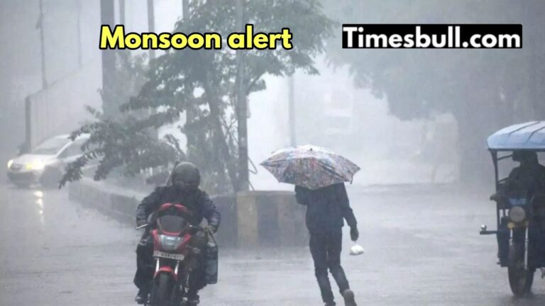 UP Monsoon Alert: Heavy rain warning with thunderstorm in 47 districts