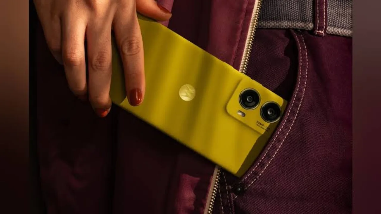 Moto G85: Get Upto