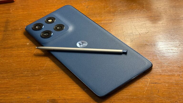 Smartphones with Latest Snapdragon Processors under 25K for Camera Lovers