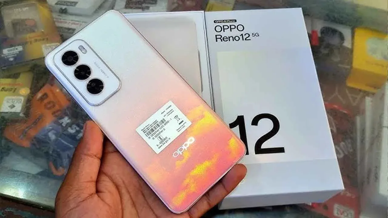 Oppo Reno 12 5G available...