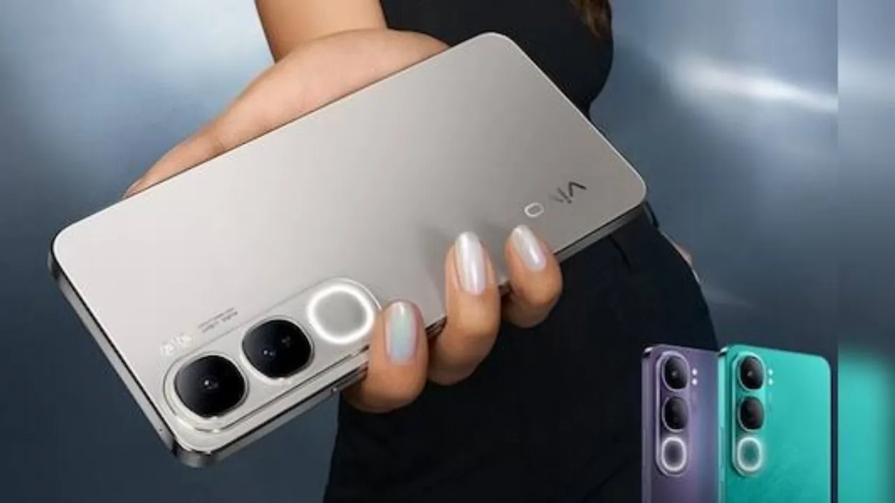 Phone Under 25000
