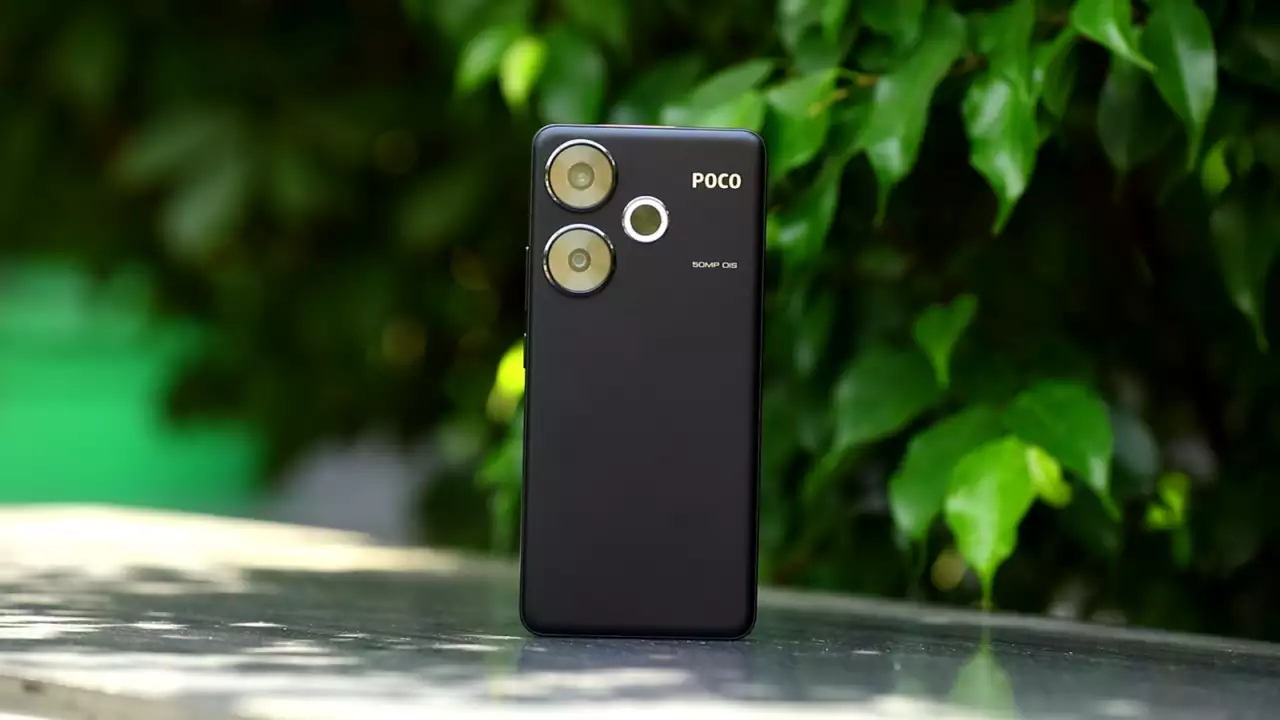 Poco F6 5G at