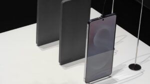 Samsung Galaxy S25 Edge price revealed for India with 8K video recording