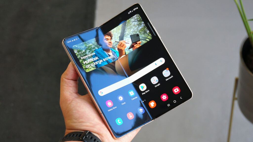 Samsung Galaxy Z Fold 5 Now Available at 31% Discount on Flipkart : Deep Price Reduction with Extra Bank Offer