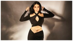 Soundarya Sharma’s Glamorous Look – ‘Housefull 5’ Actress Flaunt Her Killer Body