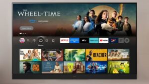 Samsung 32-Inch Smart LED TV: A Budget-Friendly Entertainment Package