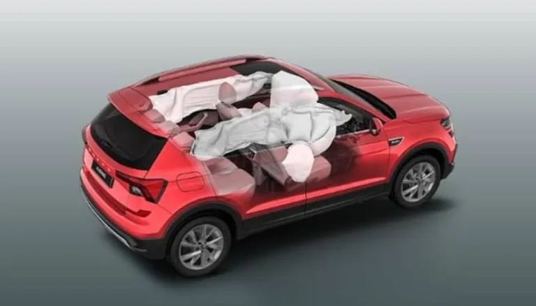 Skoda Kushaq: Top-Rated Safety with 6 Airbags & Advanced Parking Features
