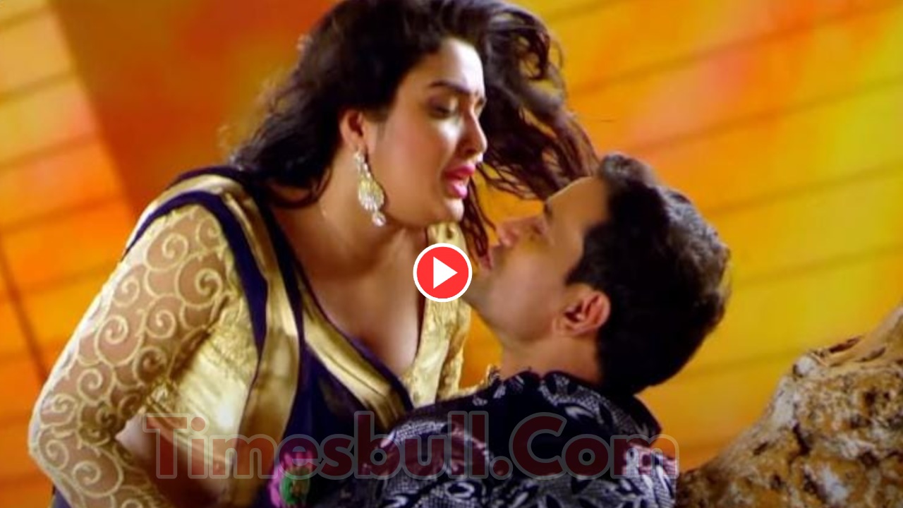 Bhojpuri Song: Aamrapali Dubey