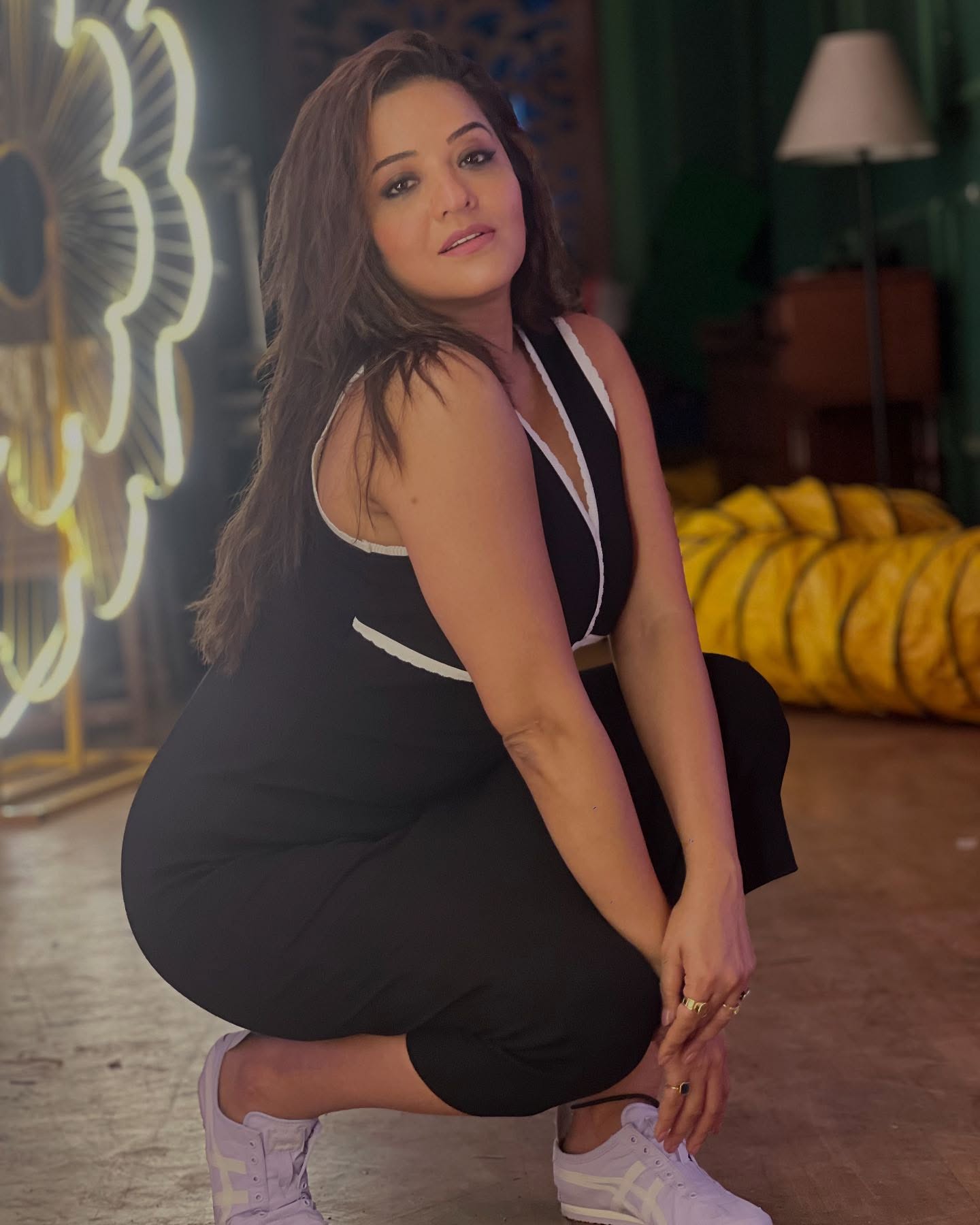 Monalisa Stuns in Black Deep-Neck...