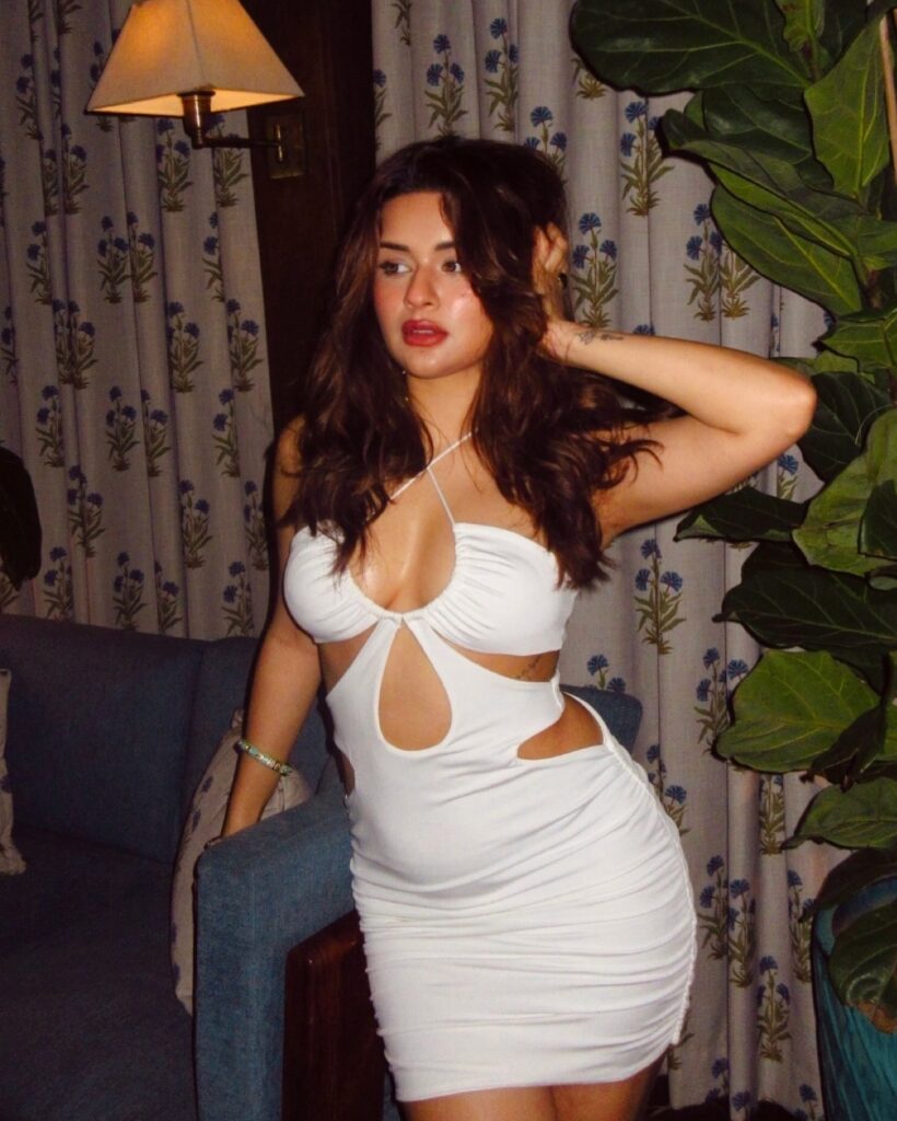 Avneet Kaur Latest Pics – Actress Flaunts toned legs in Short White Outfit