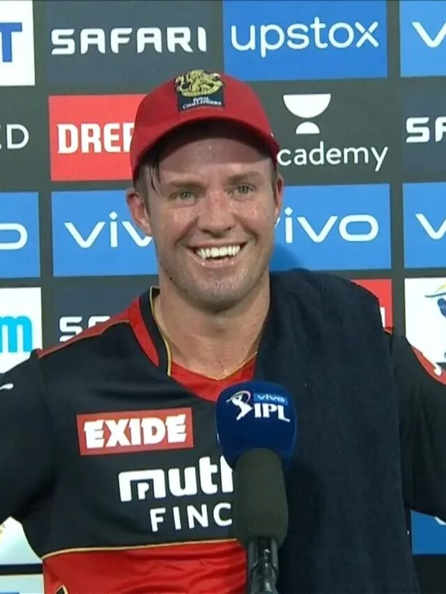 AB de Villiers slams negative commentators targeting RCB bowlers