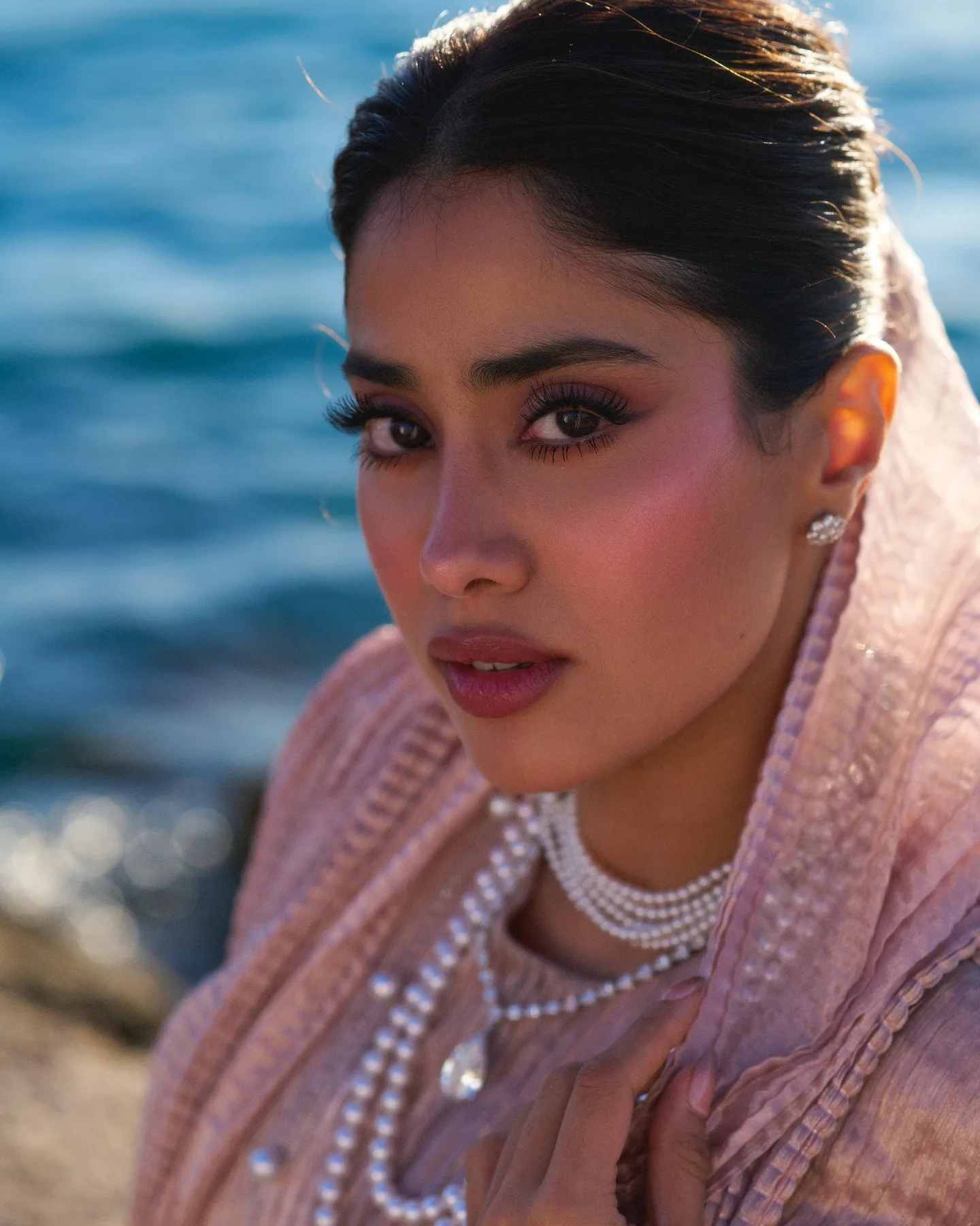 Janhvikapoor 1747769811 3636879233901464320 1231494329