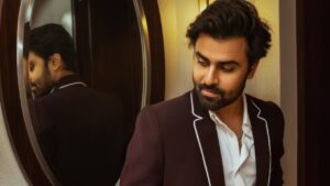 Sachiv Ji of Panchayat 4 Lives a Millionaire Life Off-Screen – Here's How Rich He Really Is