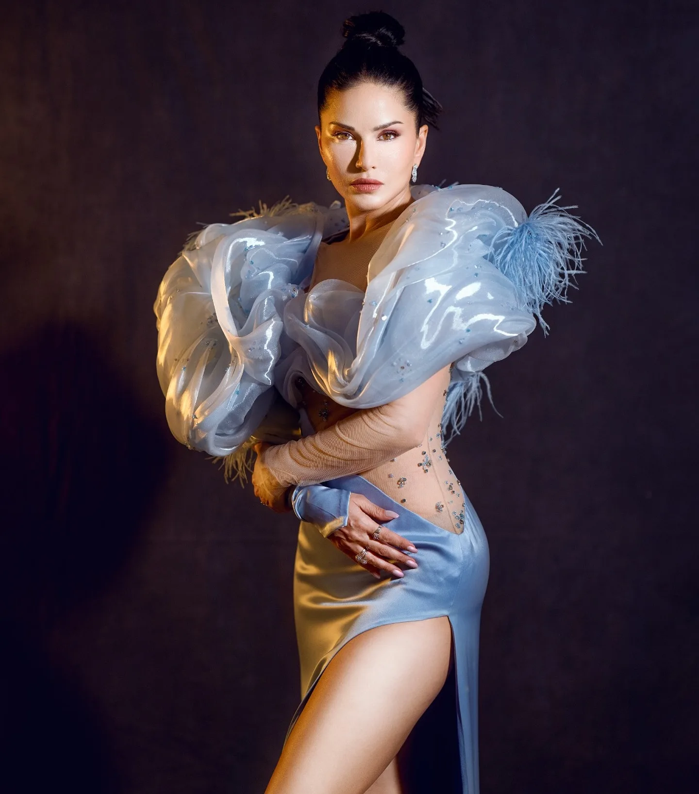 Sunny Leone Birthday Special –...