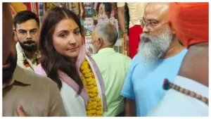 Virat Kohli & Anushka Sharma Visit Ayodhya Ram Mandir, See Photos