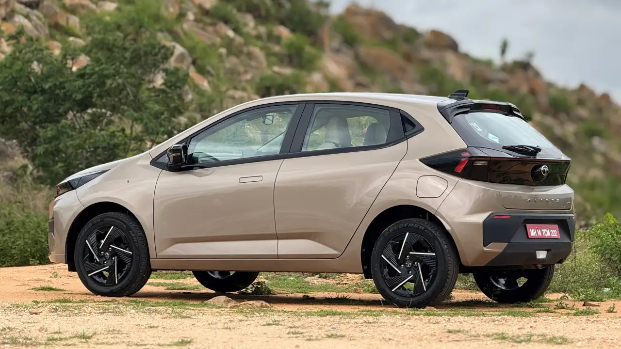 Tata Altroz 2025: A Stylish...