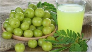 Amla Juice : घर पर बनाने की सरल रेसिपी और स्वास्थ्य लाभ