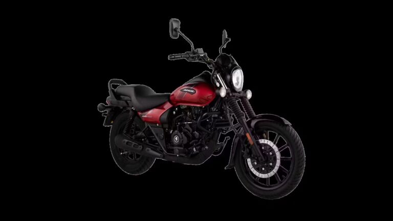 Bajaj brings back this cruiser with powerful 220cc engine and fatigue-free ride