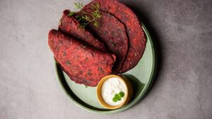 Beetroot Chilla Recipe: A Power-Packed Breakfast for Energy & Anemia Relief