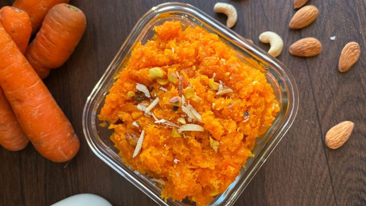 Carrot Halwa : बिना घिसे...