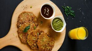 Delicious & Healthy Aloo Cheela Recipe: A Quick Breakfast Alternative to Paratha