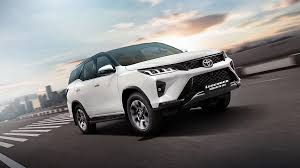 Hybrid Fortuner Now in India...
