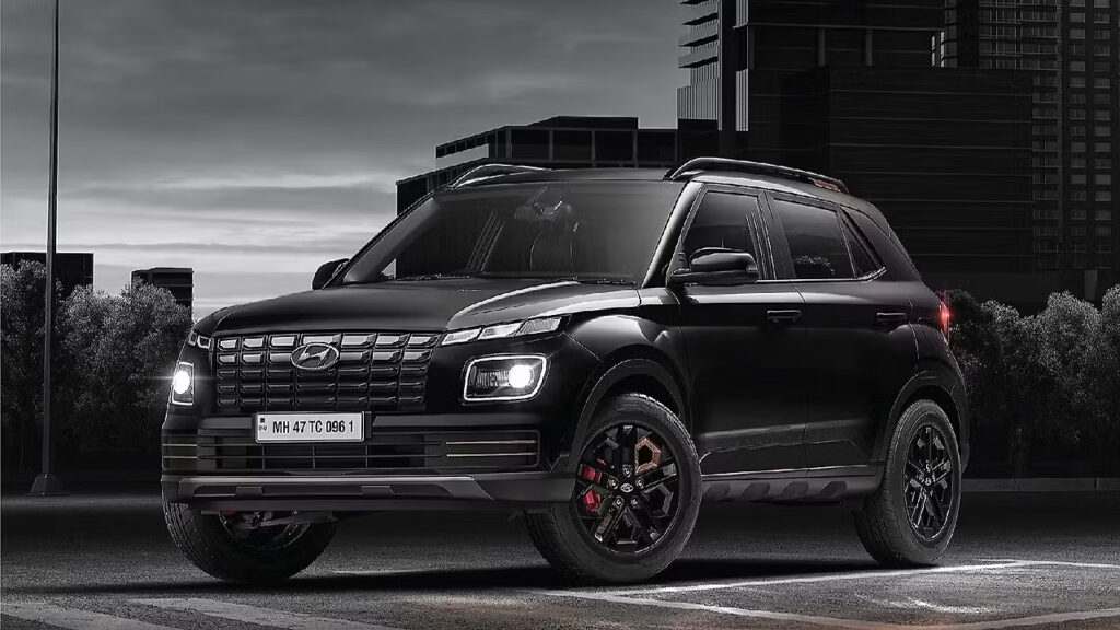 Save ₹85,000 on This Hyundai SUV With 6 Airbags and 23Km Mileage