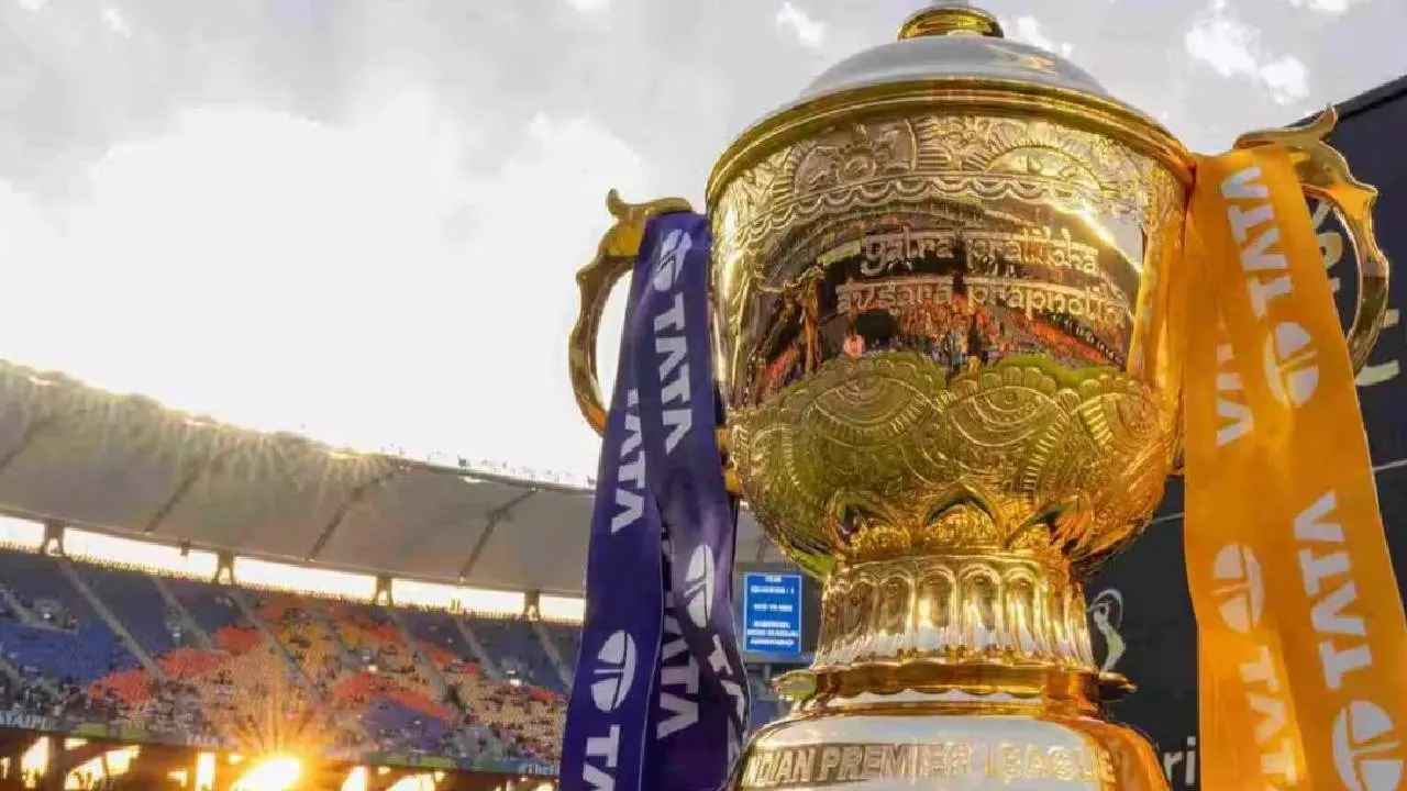 IPL 2025 Prize Money & Player Salaries