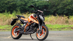 KTM Duke 390 : The Perfect Blend of Power, Style, and Everyday Thrill and Comes with look and Future