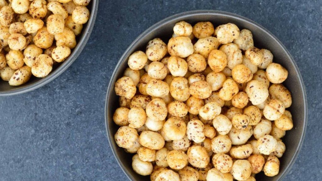 मखाना रायता रेसिपी: गर्मियों के लिए हेल्दी और क्रंची ट्विस्ट