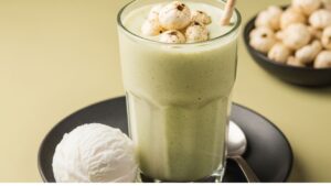 मखाना स्मूदी रेसिपी: कैल्शियम से भरपूर यह हेल्दी ड्रिंक हड्डियों को बनाएगी मजबूत